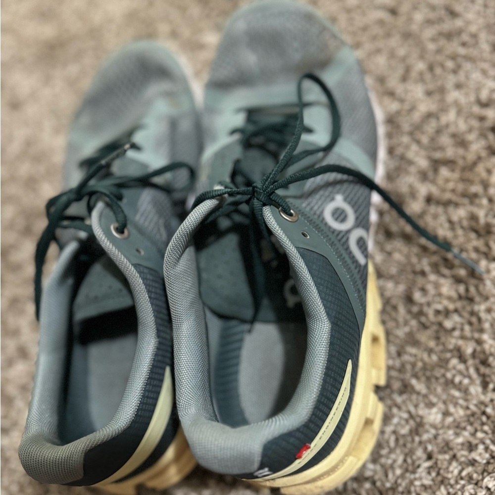 On Running Sneakers in Gray and Beige